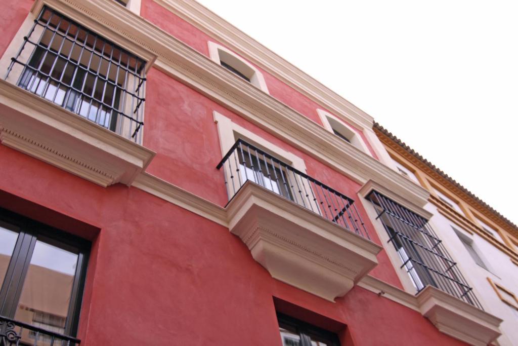 Apartamentos Living Sevilla Centro Maestranza Номер фото