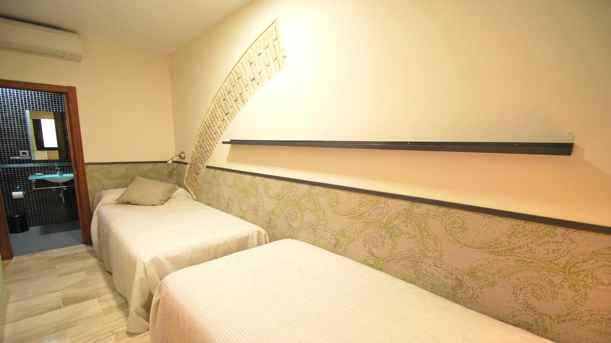 Apartamentos Living Sevilla Centro Maestranza Экстерьер фото