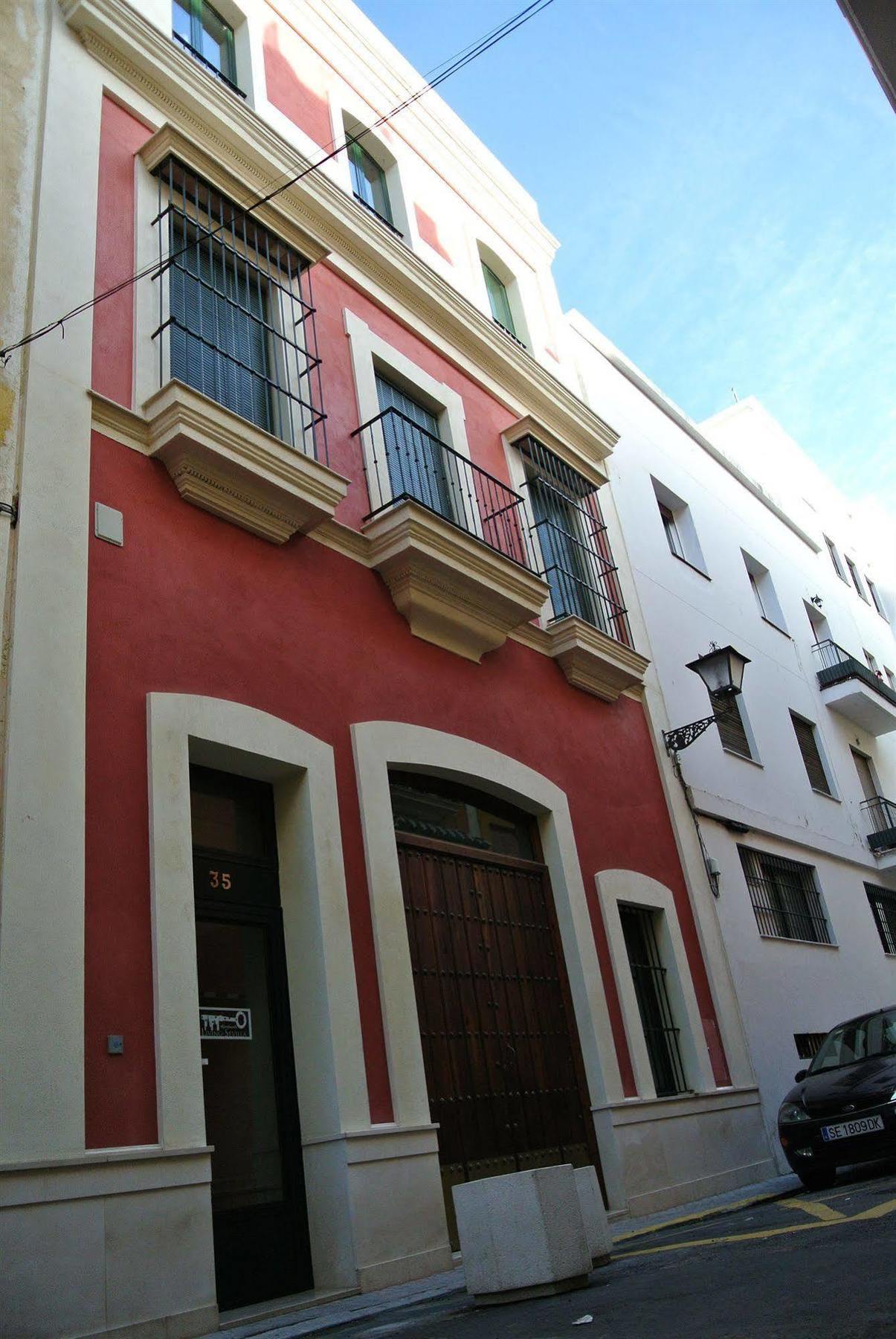 Apartamentos Living Sevilla Centro Maestranza Экстерьер фото